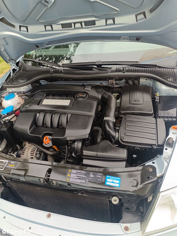 Skoda Octavia 1.6 Ambiente - 5