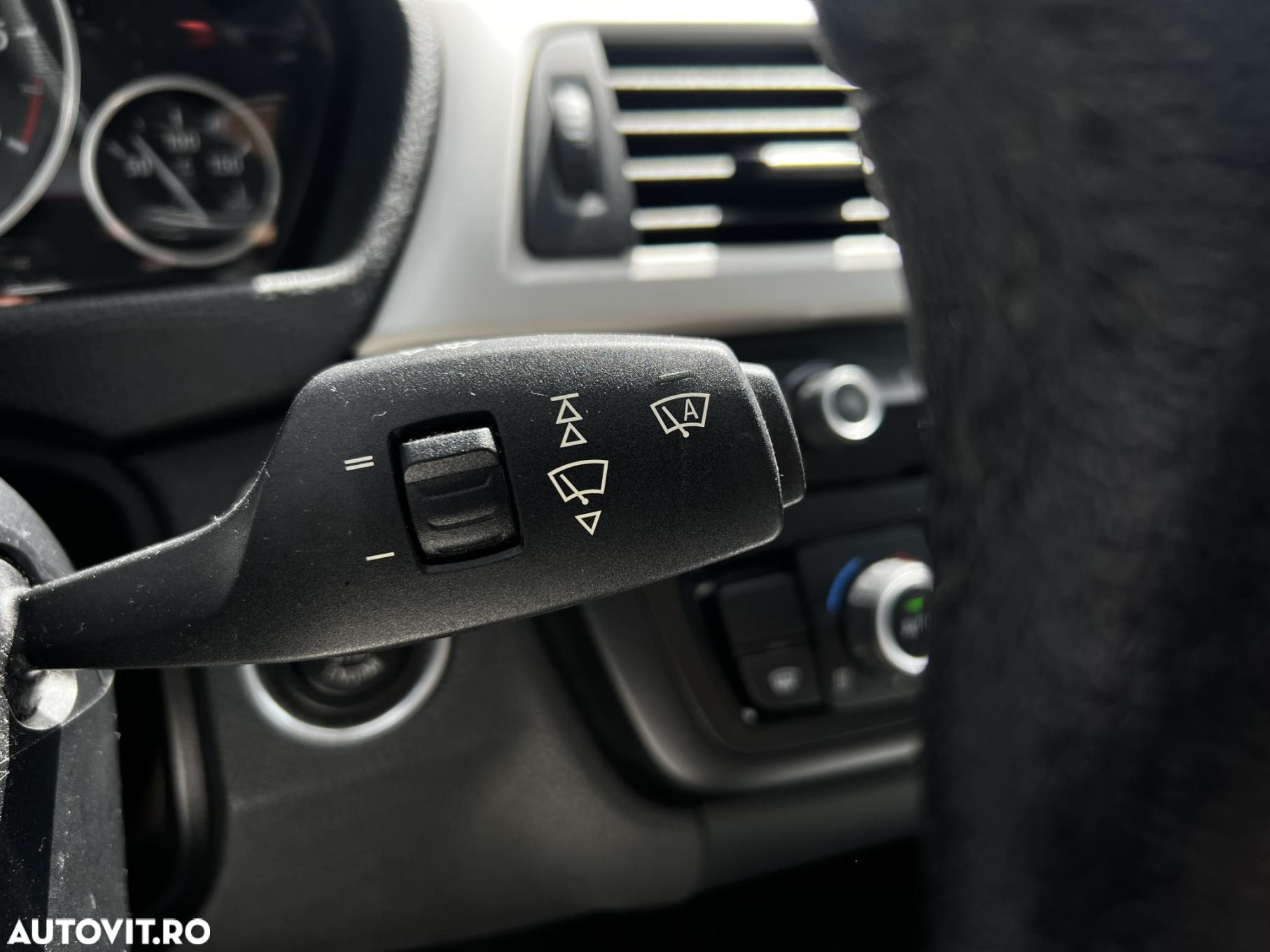 BMW Seria 3 318d GT Aut. - 19