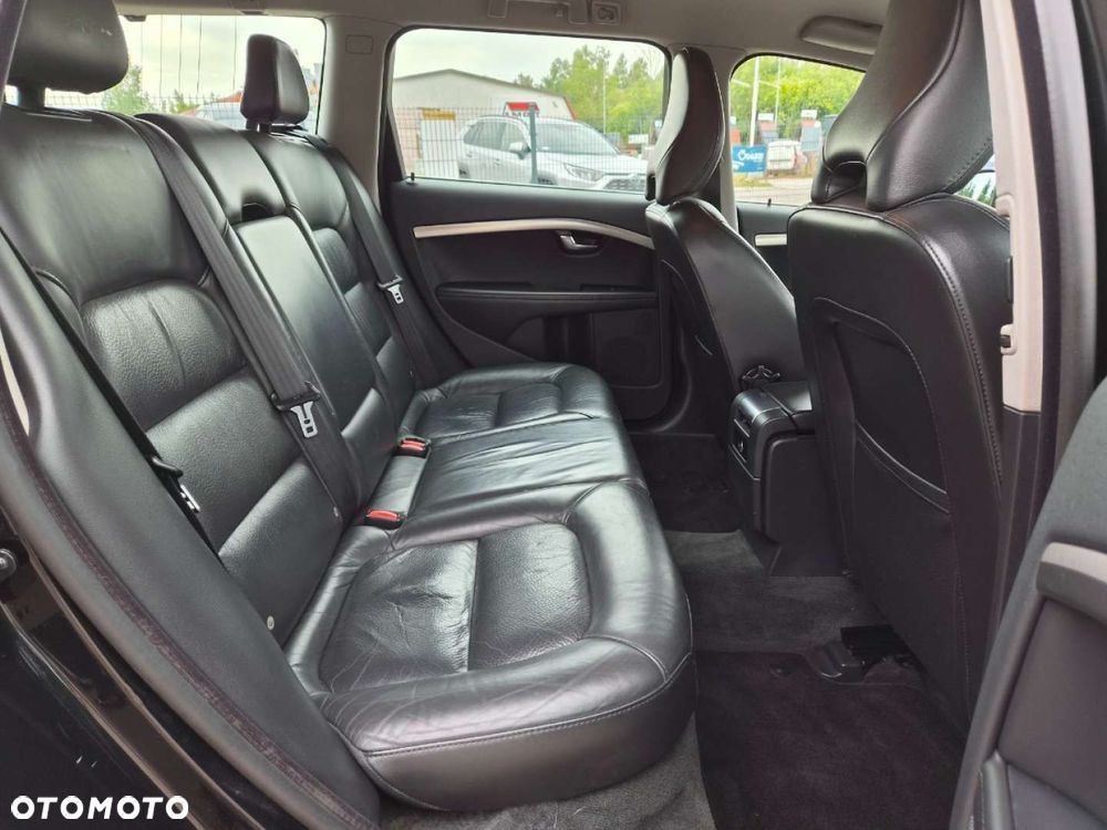 Volvo V70 D3 Geartronic Momentum - 19