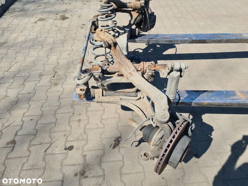 NISSAN INTERSTAR I LIFT MASTER II  MOVANO I KOŁYSKA PRZÓD ZD30 - 3