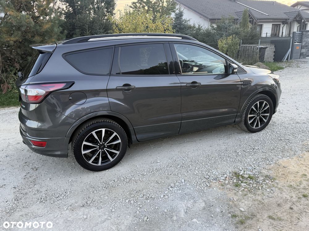 Ford Kuga - 9