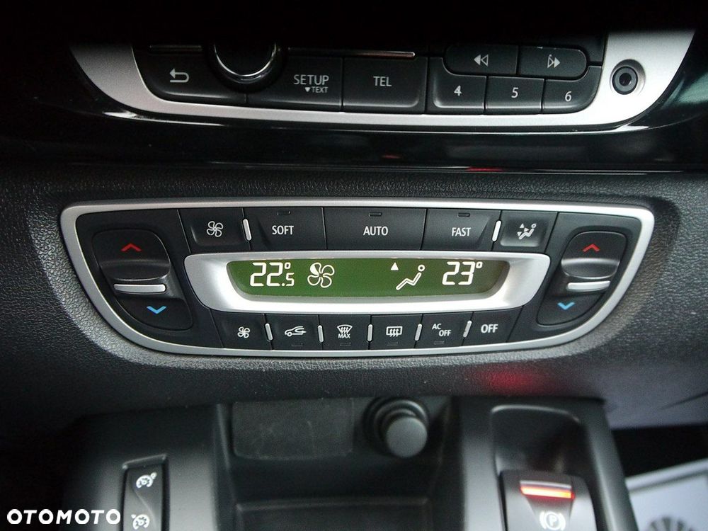 Renault Grand Scenic 2.0 dCi Privilege - 21