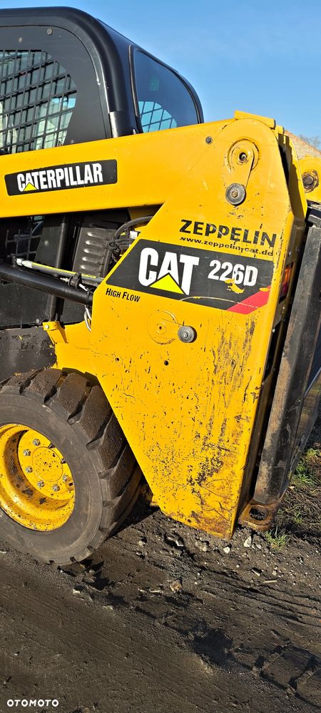 Caterpillar 226D - 3
