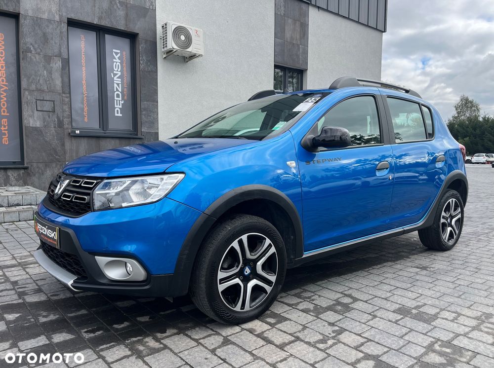 Dacia Sandero Stepway - 1