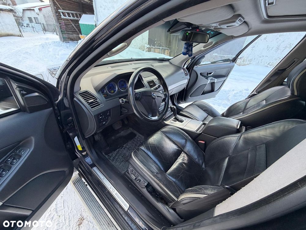 Volvo XC 90 D5 AWD Executive - 24