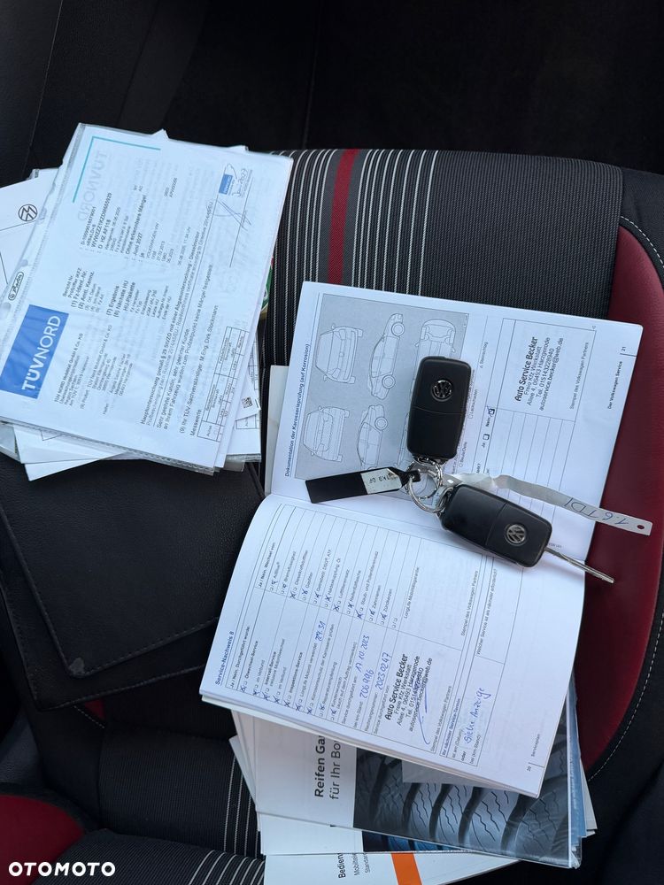 Volkswagen Golf 1.6 TDI DPF MATCH - 31