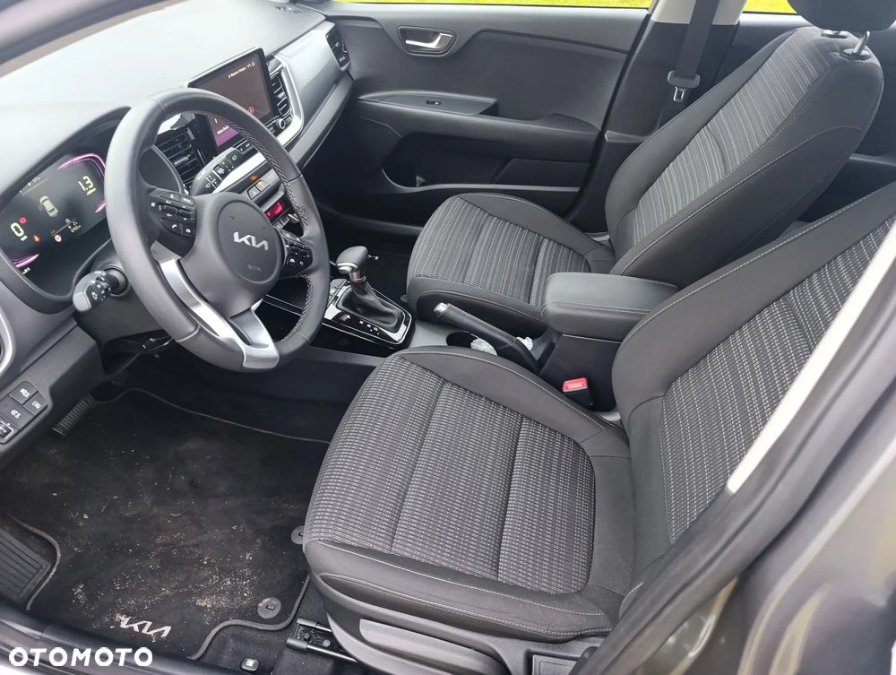 Kia Stonic 1.0 T-GDI L Business Line DCT - 12