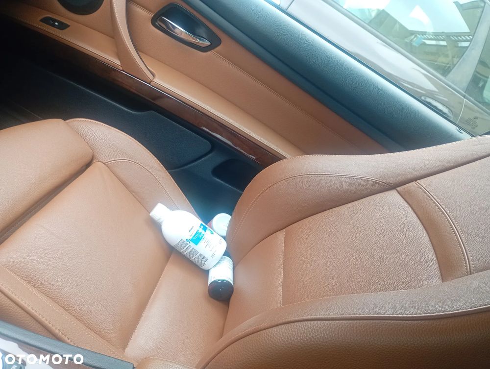 BMW Seria 3 320i Edition Exclusive - 14