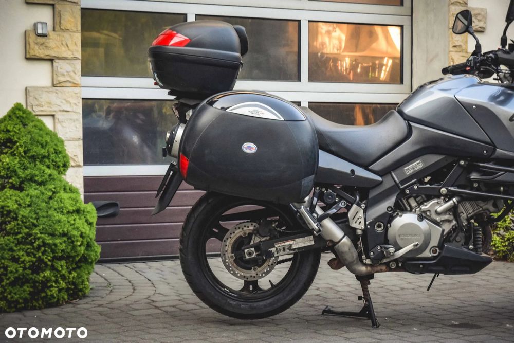 Suzuki DL - 23