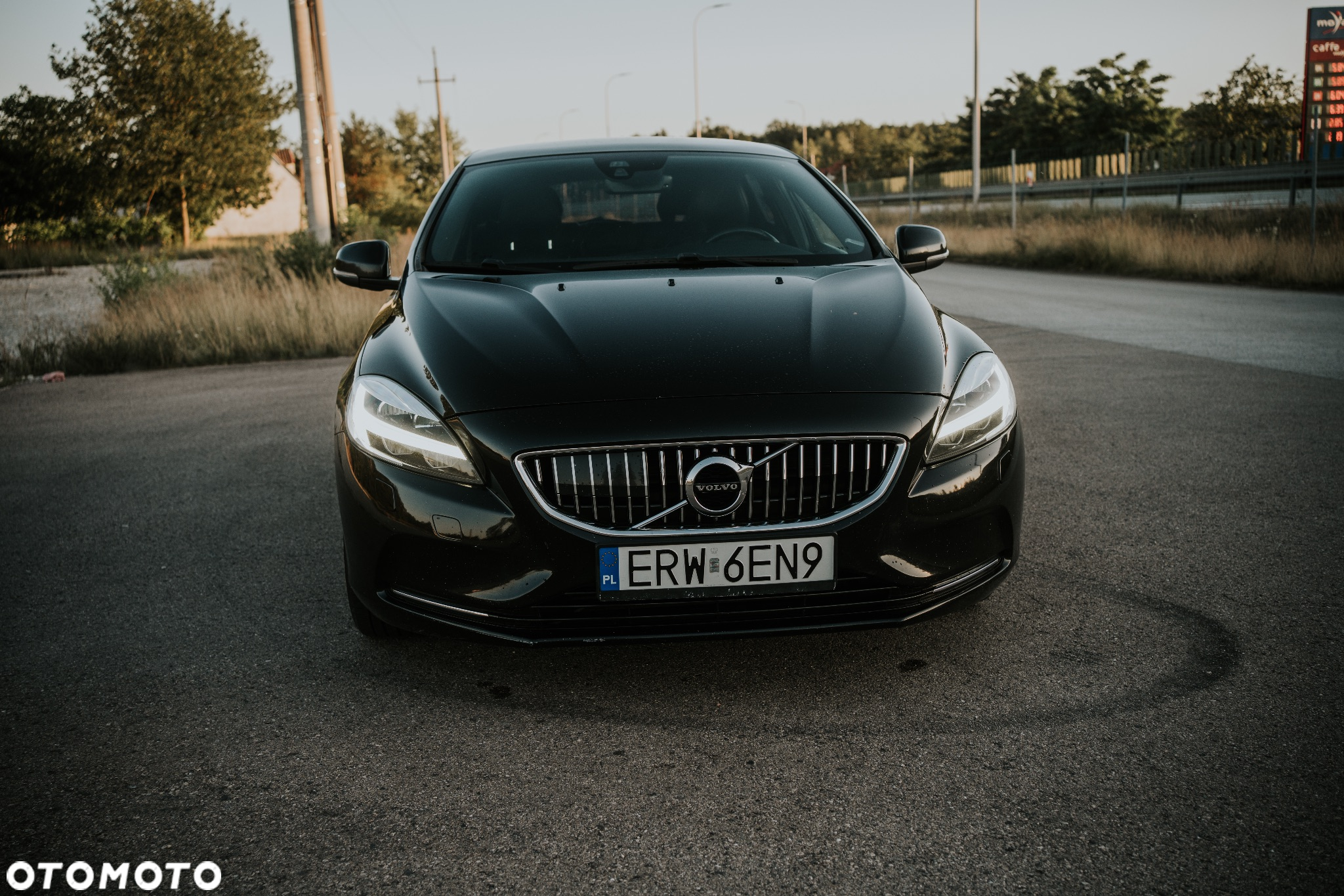 Volvo V40 D2 Drive-E Inscription - 4