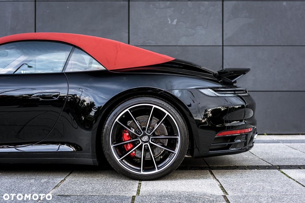 Porsche 911 Carrera S PDK - 11