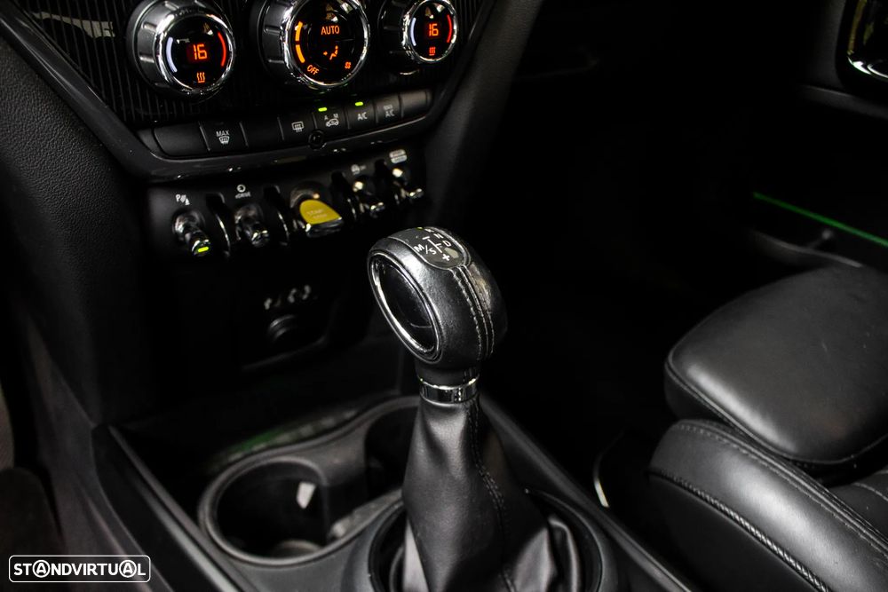 MINI Countryman Cooper SE ALL4 Auto - 20