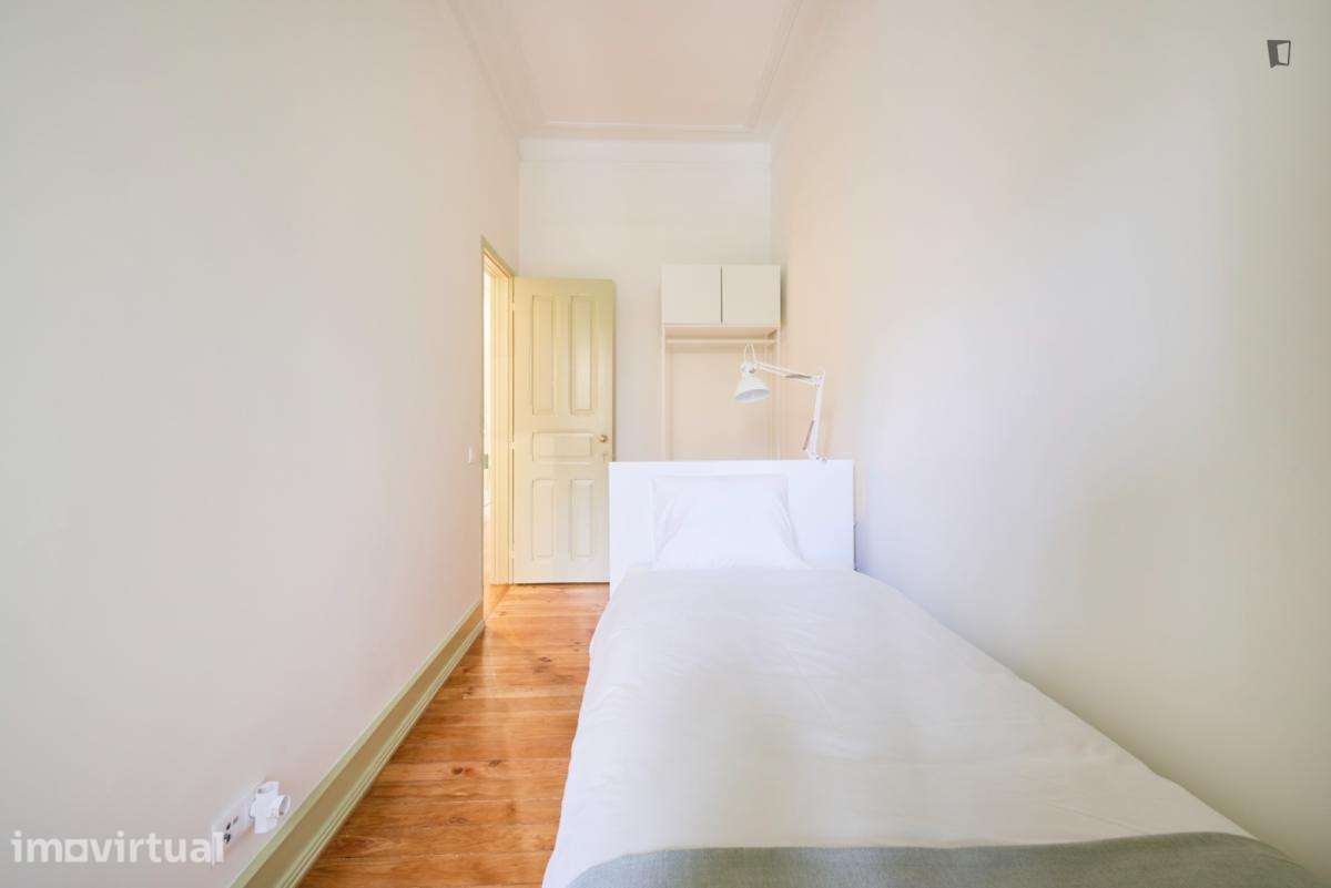 Quarto - localizado em Alcântara Lisbon - Grande imagem: 3/33