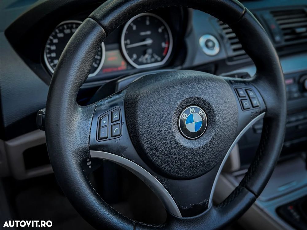 BMW Seria 1 120d Aut. Edition Sport - 24