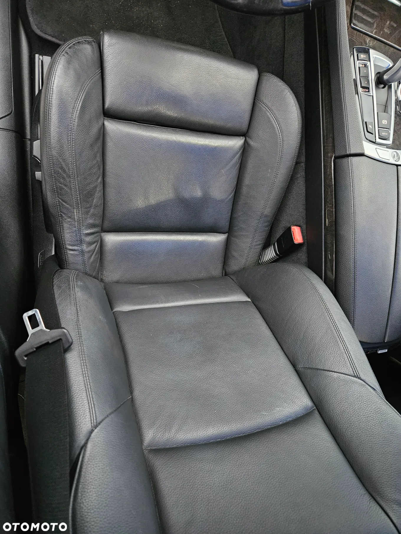 BMW Seria 7 750i - 9