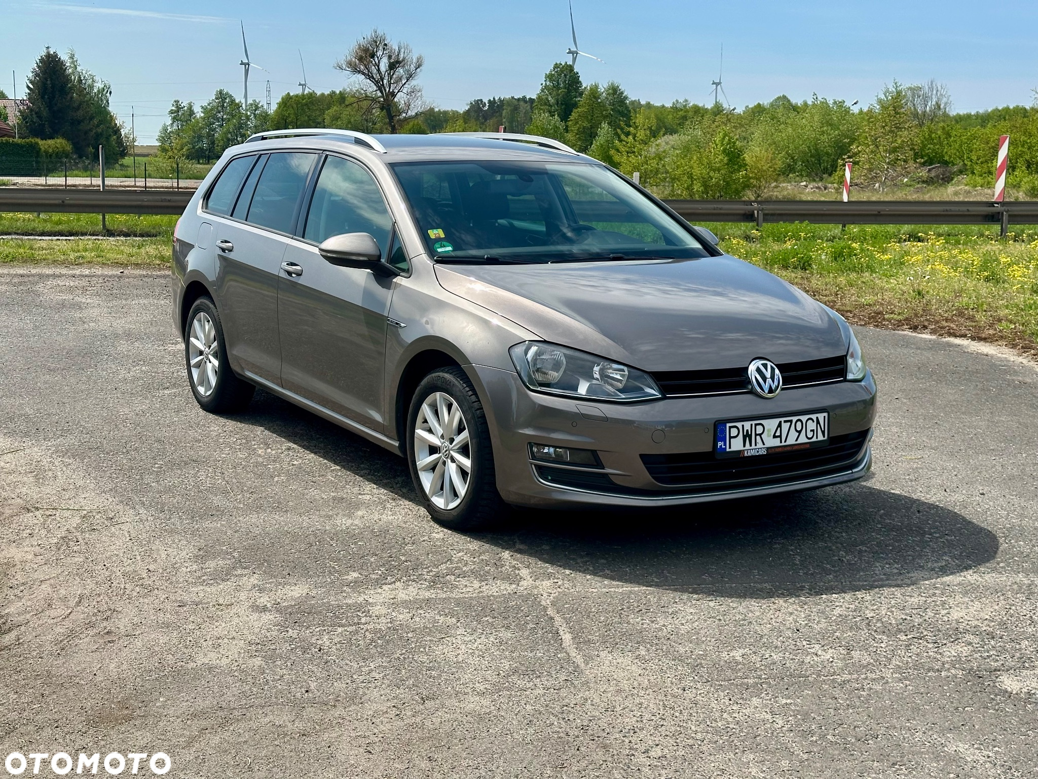 Volkswagen Golf 1.6 TDI BlueMotion Technology DSG Lounge - 7