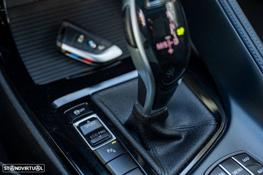 BMW X2 18 d xDrive Auto Pack M - 38