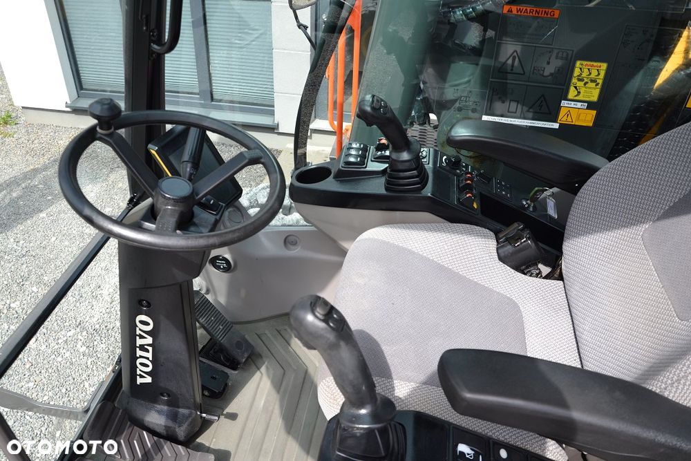Volvo EW 180 E, - 31