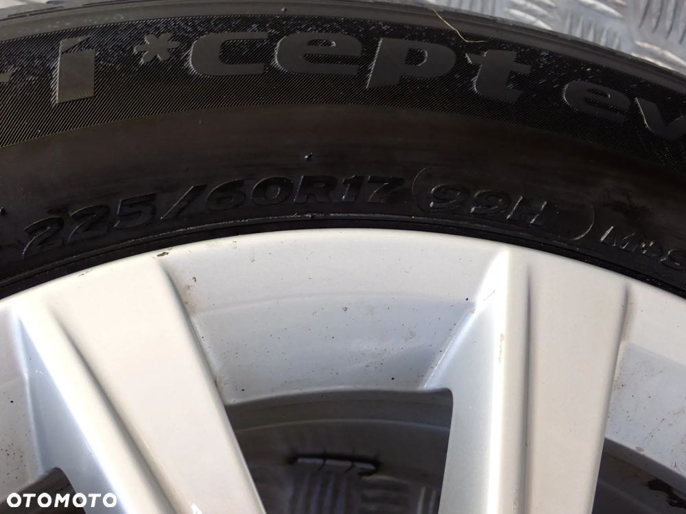 KOŁA FELGI ALUMINIOWE VW 7JX17 ET 43 5X112 5N0601025 S Z OPONAMI ZIMA 235/55/17 - 12