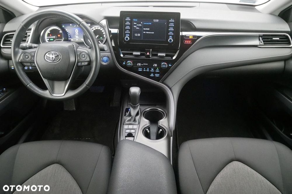 Toyota Camry 2.5 Hybrid Comfort CVT - 8