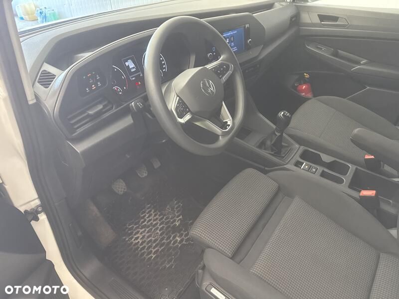Volkswagen Caddy - 10