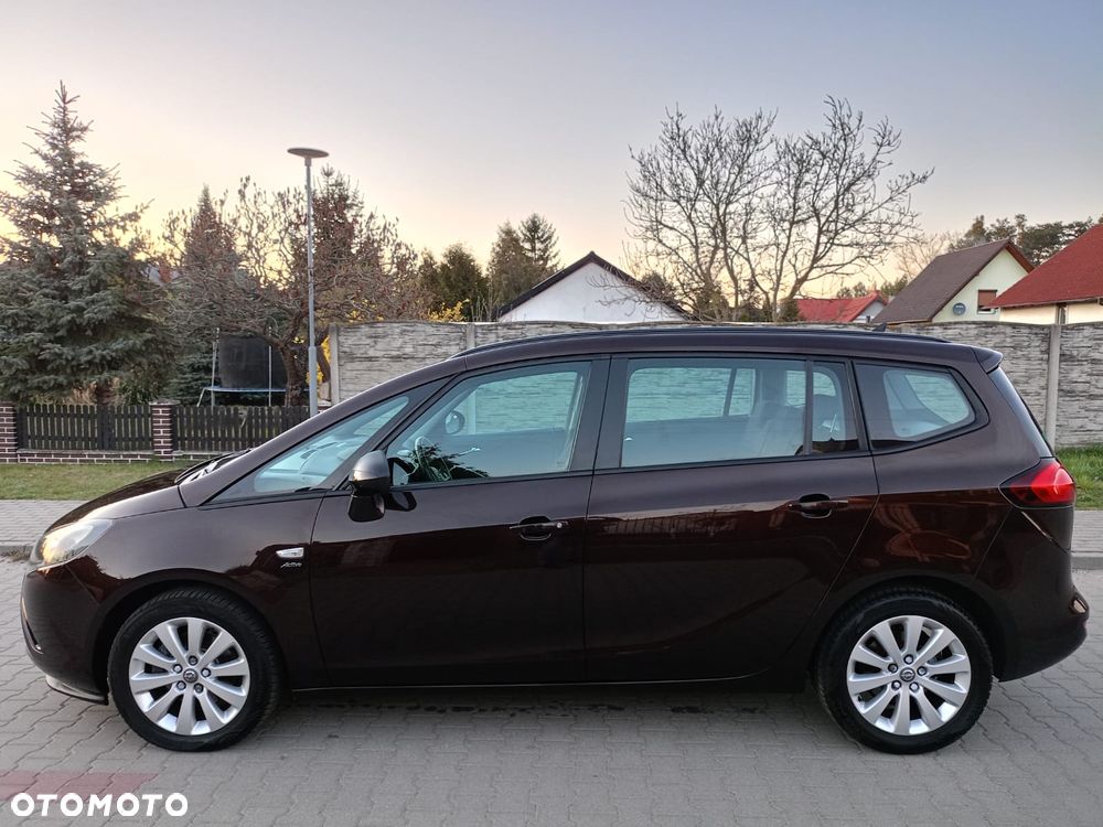 Opel Zafira - 4
