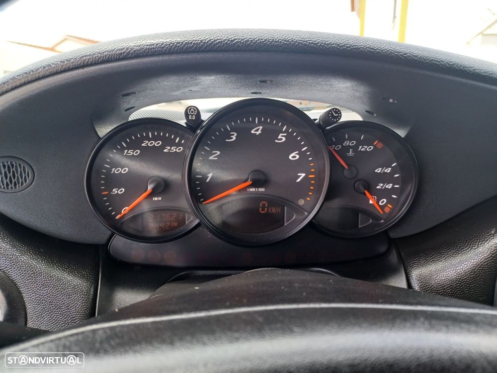 Porsche Boxster 2.5 Sport - 11