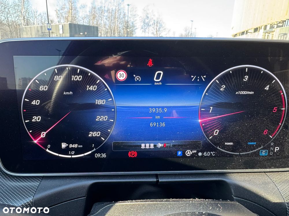 Mercedes-Benz Klasa C 220 d 4Matic 9G-TRONIC AMG Line - 25