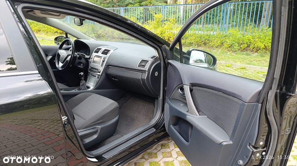 Toyota Avensis - 4