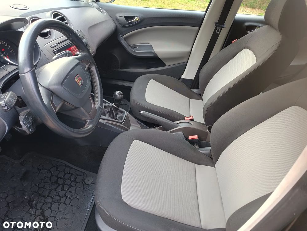 Seat Ibiza 1.6 TDI DPF Style - 10