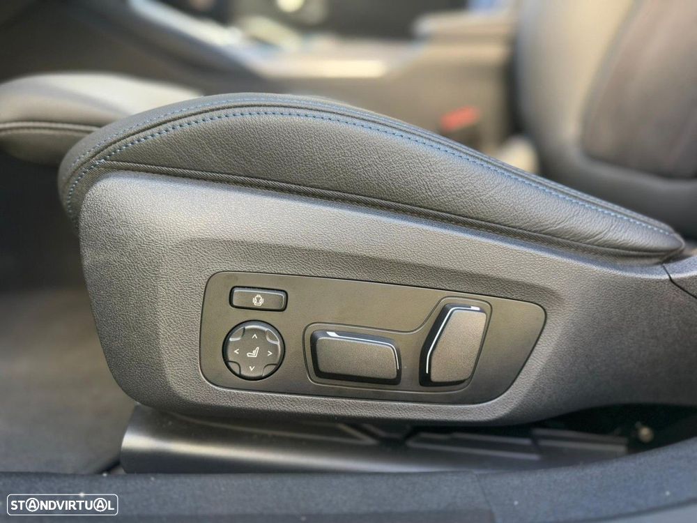 BMW 330 e Touring Pack M Auto - 23