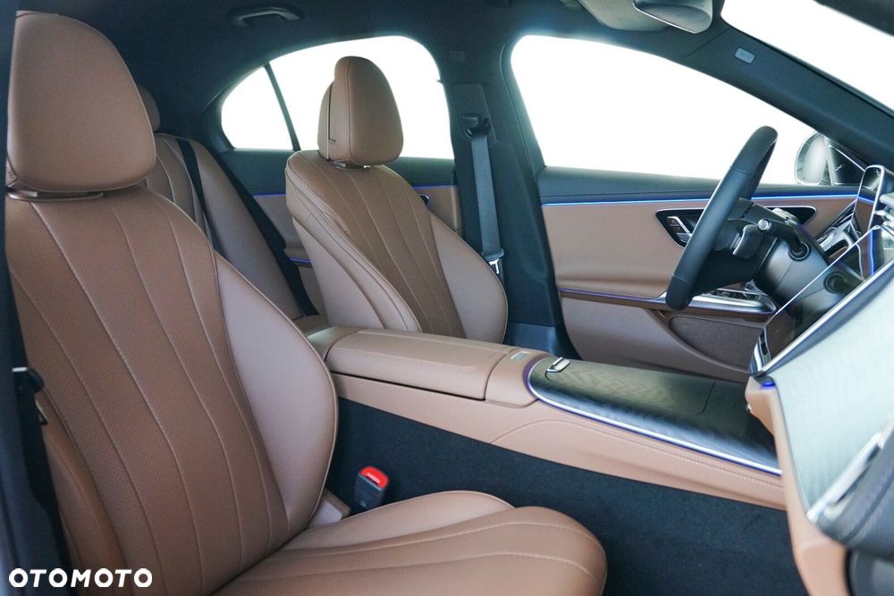 Mercedes-Benz Klasa E 220 d mHEV 4-Matic Exclusive 9G-Tronic - 11