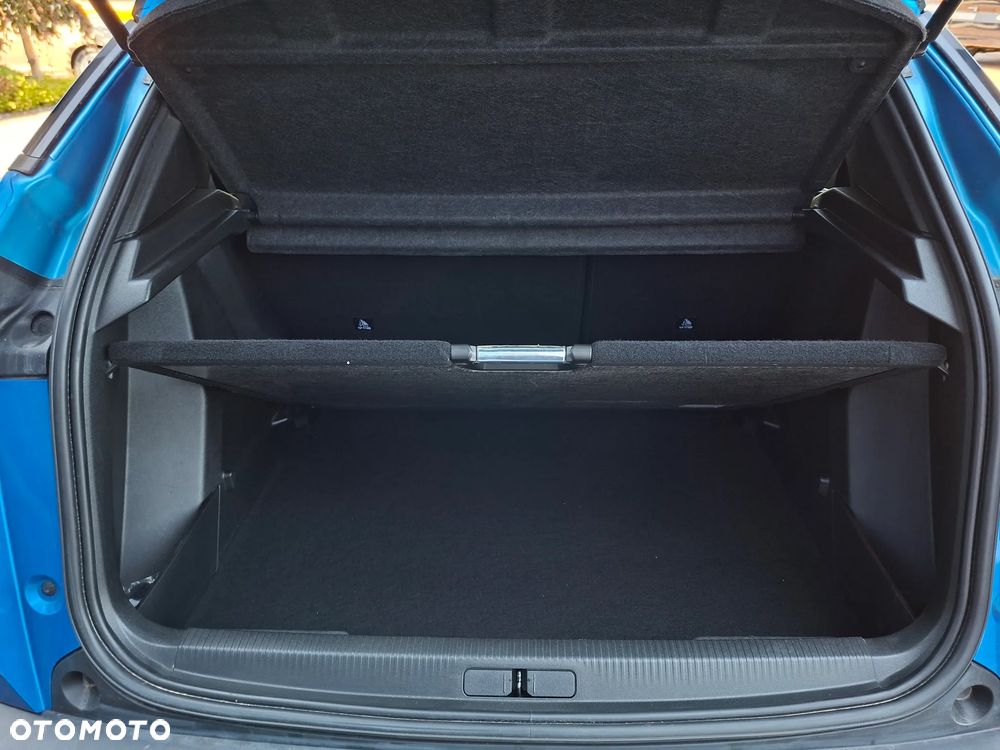 Peugeot 2008 PureTech 100 Allure S&S BVM6 - 14
