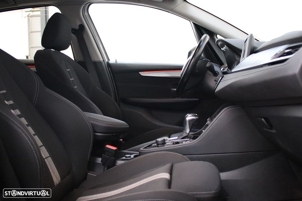 BMW 216 Active Tourer d Line Sport Auto - 22