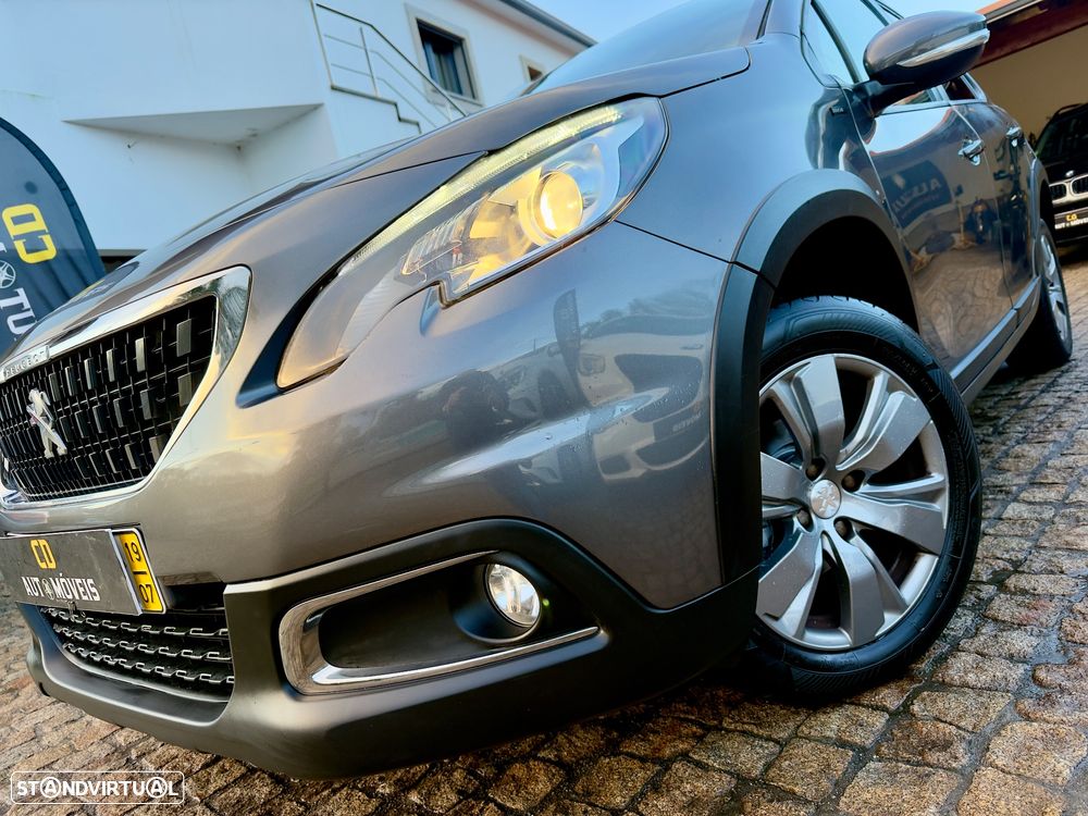 Peugeot 2008 1.5 BlueHDi Signature - 12