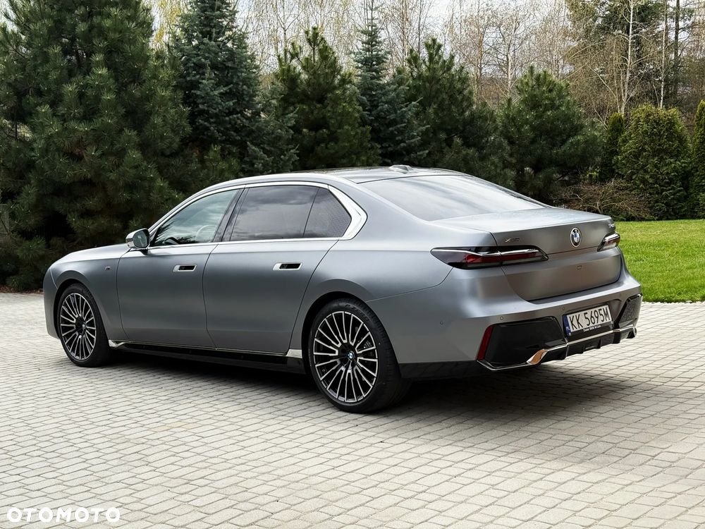 BMW Seria 7 - 6