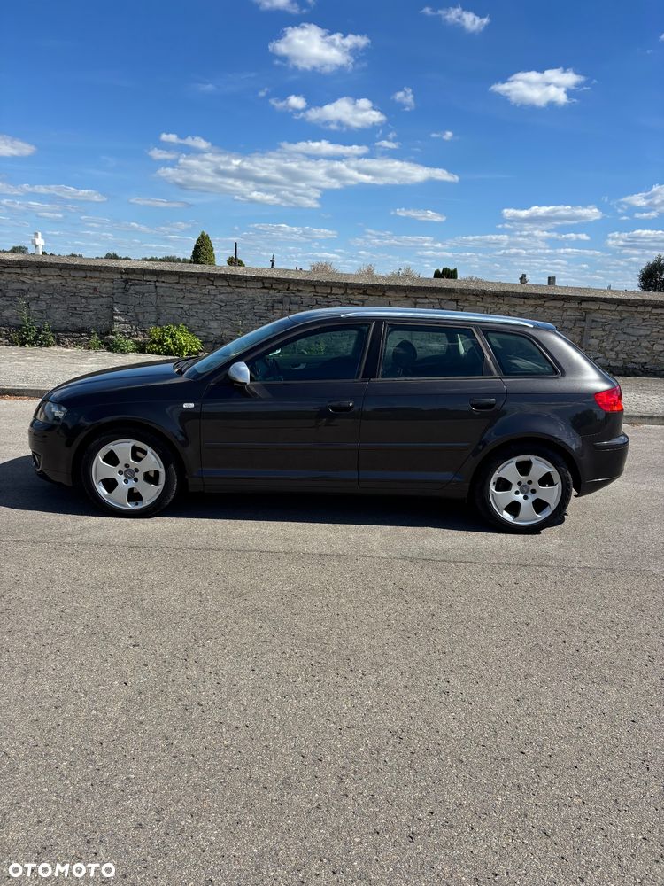 Audi A3 Sportback 2.0 TDI Ambiente - 5
