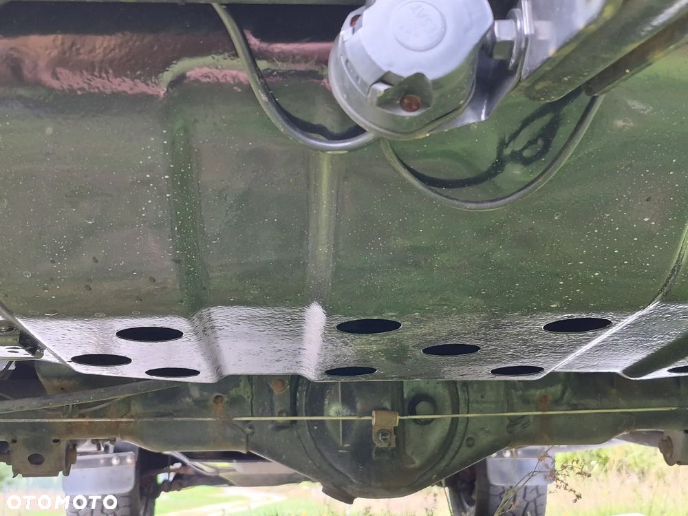 Toyota Land Cruiser KJ90 3.0 TD - 22