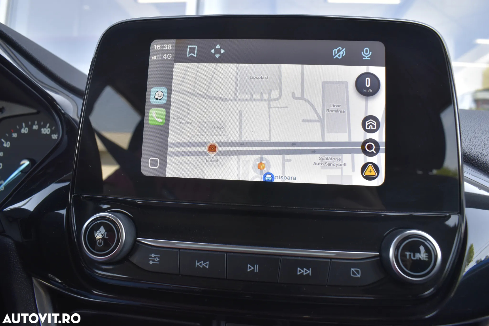 Ford Fiesta 1.0 EcoBoost Trend - 12