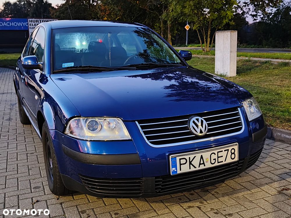 Volkswagen Passat 1.9 TDI Comfortline - 11