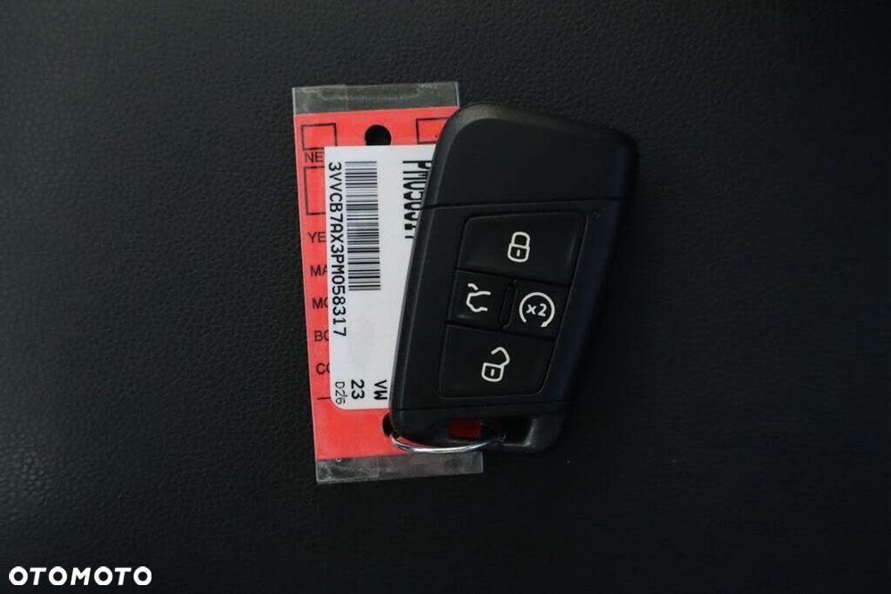 Volkswagen Tiguan - 35