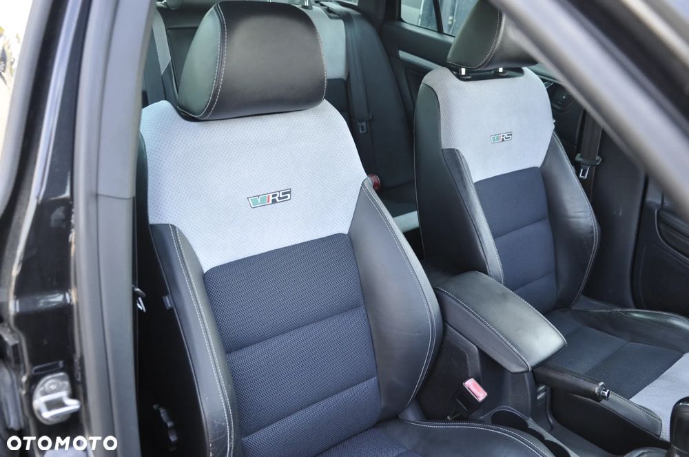 Skoda Octavia 2.0 TDI CR DPF RS - 13