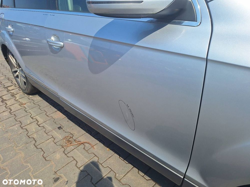 DRZWI KOMPLETNE PRAWY PRZÓD AUDI Q7 I LY7W - 2