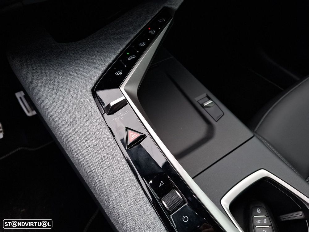 Peugeot 3008 1.6 Plug-in Hybrid GT e-DCS7 - 20