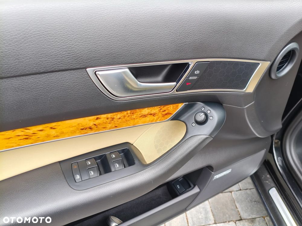 Audi A6 Avant 3.2 FSI tiptronic quattro - 28