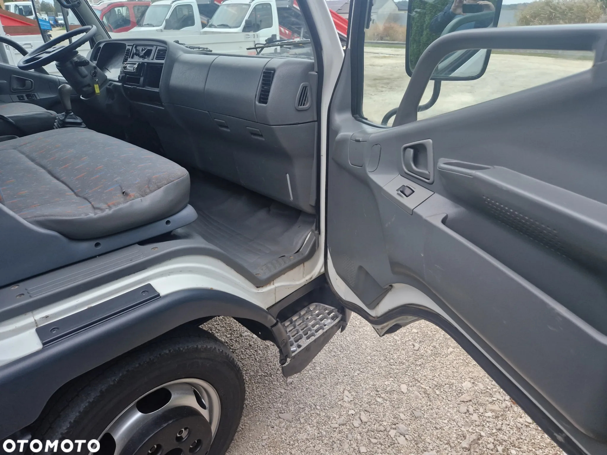Mitsubishi Canter 3.0 130KM Zwykła Pompa - 7