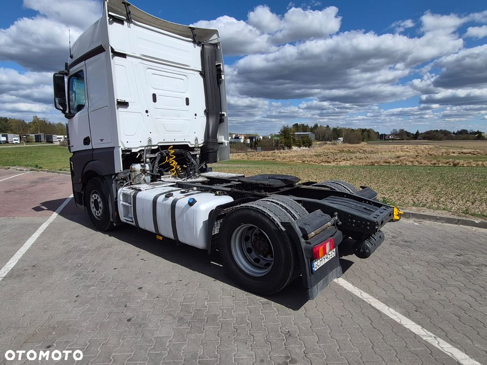 Mercedes-Benz ACTROS - 5