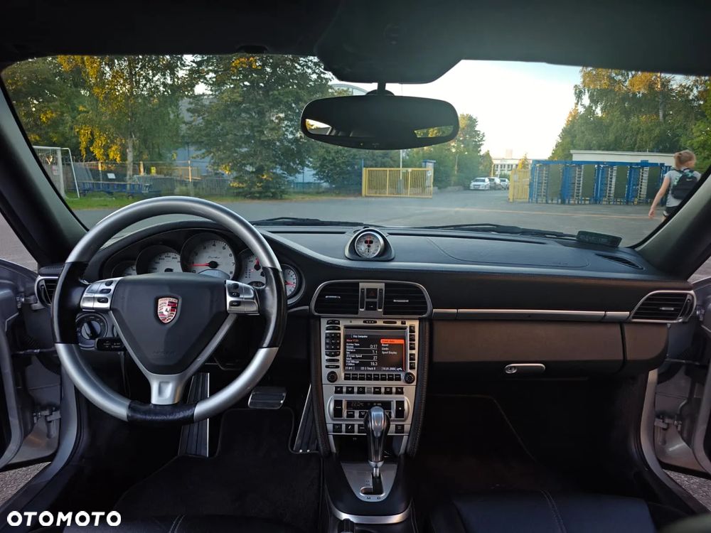 Porsche 911 - 13