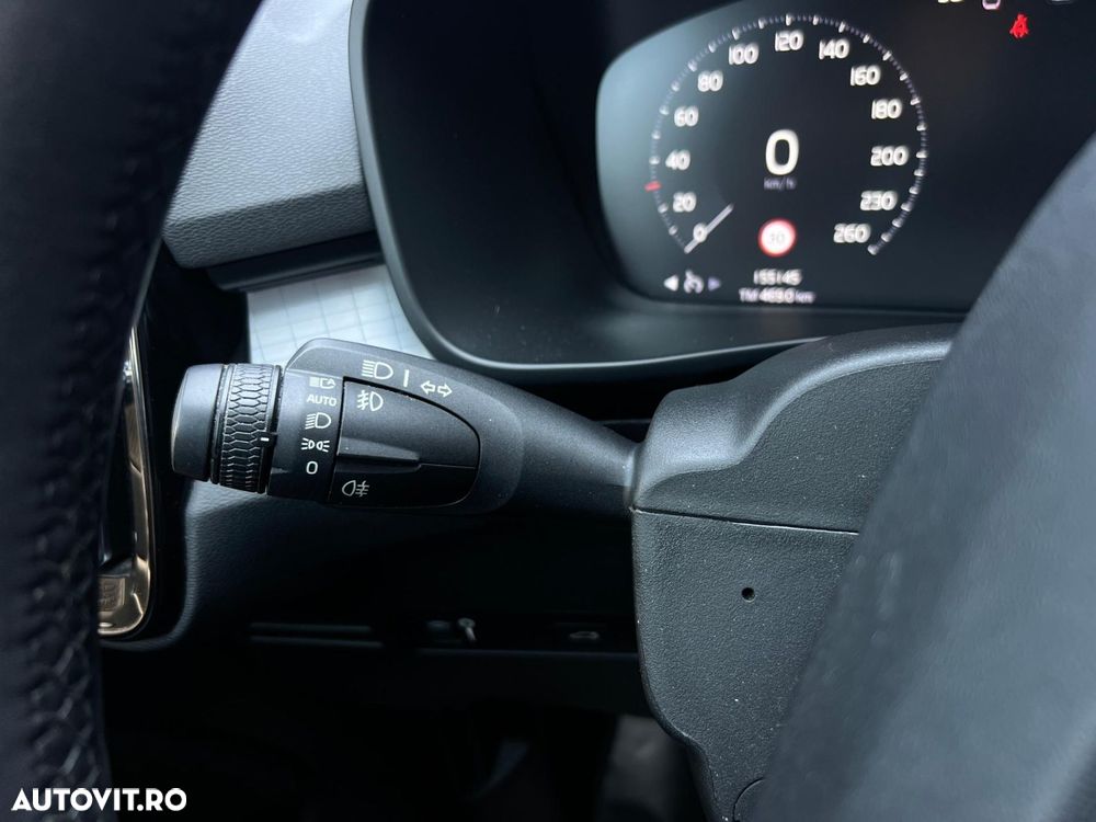 Volvo XC 40 - 24