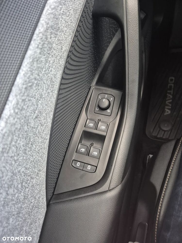 Skoda Octavia 1.5 TSI Selection - 26